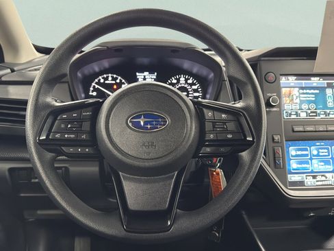 Used 2025 Subaru Crosstrek 2.0i image 30