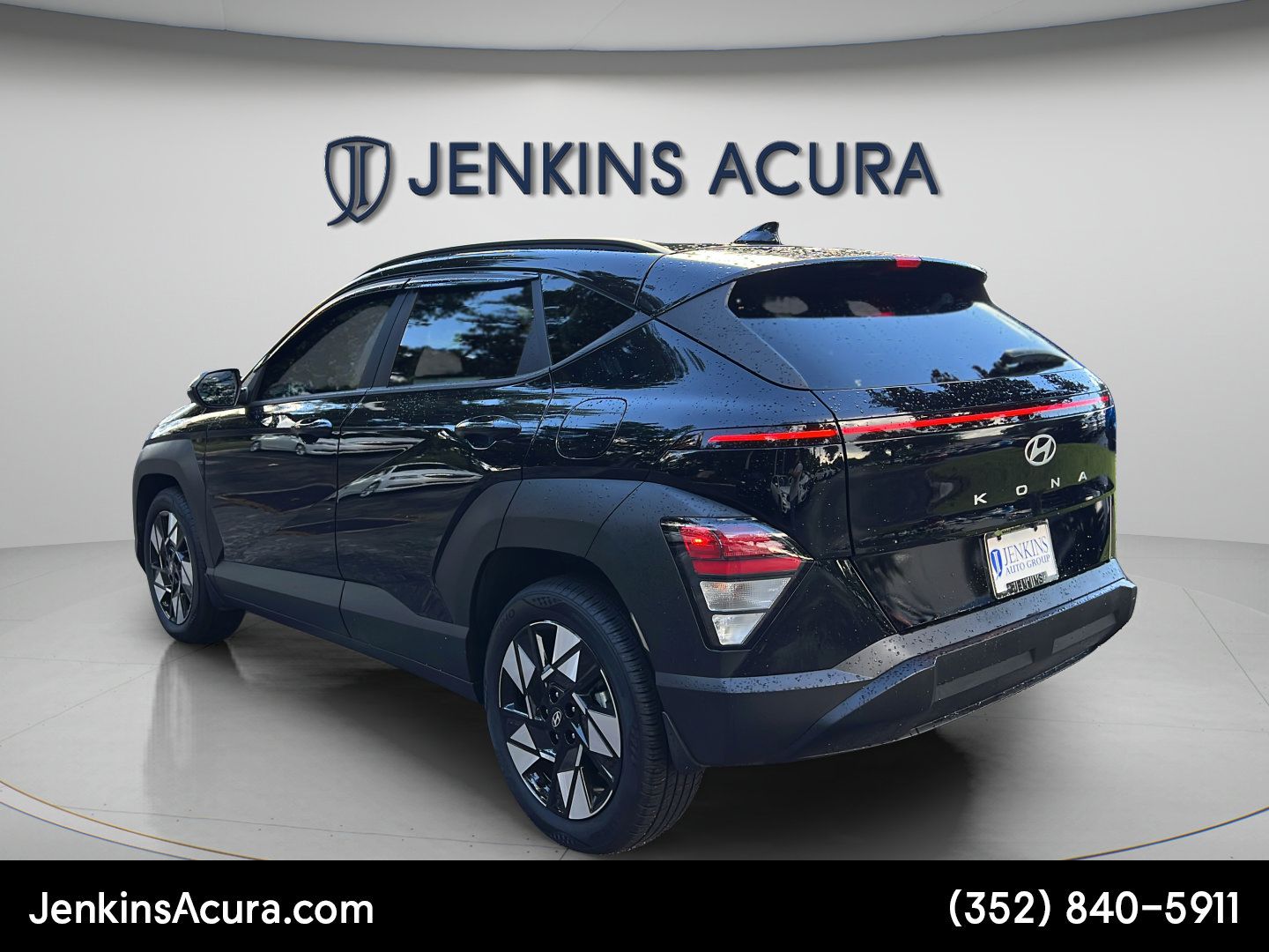 Used 2025 Hyundai Kona SEL FWD image 5