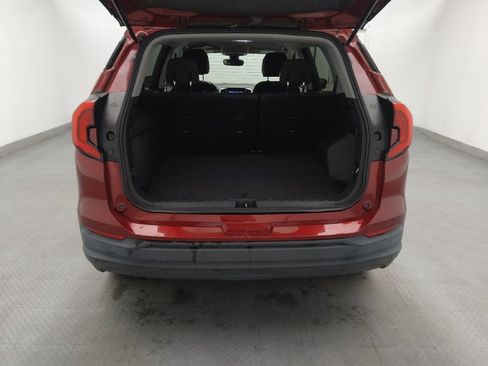 Used 2020 GMC Terrain SLE image 29