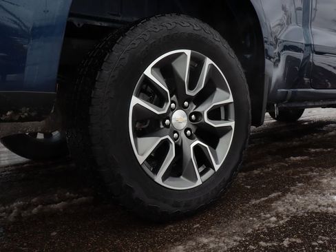 Used 2023 Chevrolet Silverado 1500 LT image 36