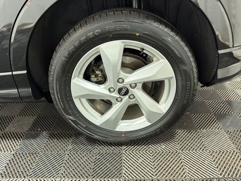 Used 2021 Audi Q3 2.0T Premium image 32