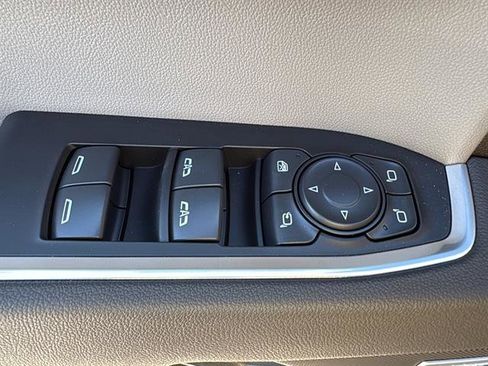 New 2026 Chevrolet Silverado 1500 LTZ w/ LTZ Premium Package image 15