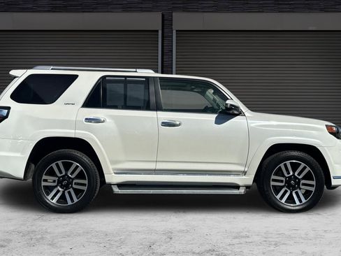 Used 2022 Toyota 4Runner Limited image 3