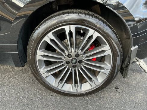 Used 2024 Land Rover Range Rover Velar Dynamic SE image 25