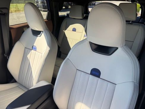 Certified 2025 MINI Cooper Countryman S w/ Comfort Package Max image 7