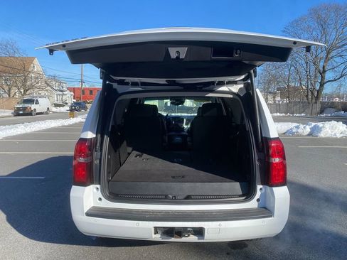Used 2017 Chevrolet Tahoe LT image 25