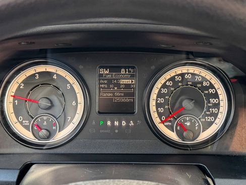 Used 2016 RAM 3500 Tradesman w/ Chrome Appearance Group AWD/4WD image 22