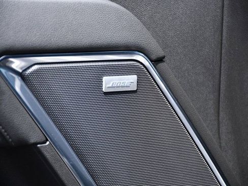 Used 2024 Chevrolet Silverado 1500 LT Trail Boss w/ Convenience Package II AWD/4WD image 17