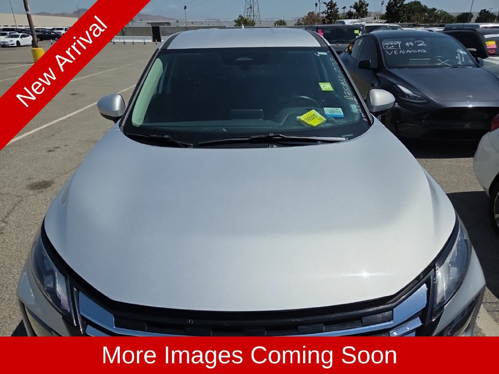 Used 2025 Nissan Rogue SV AWD/4WD image 2