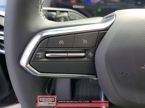 New 2026 Chevrolet Equinox EV LT image 24