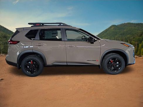 New 2026 Nissan Rogue SV image 7