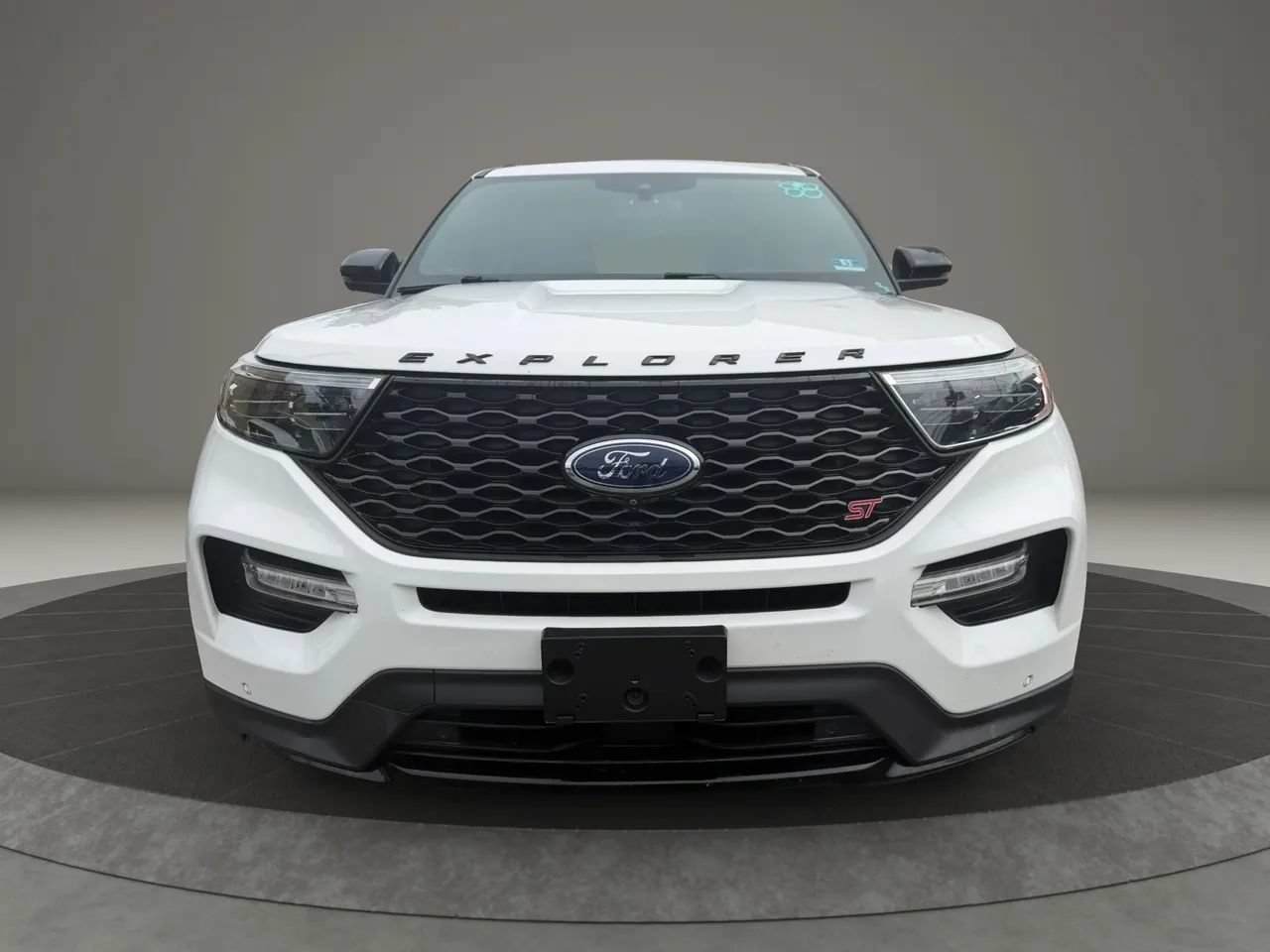 Used 2020 Ford Explorer ST w/ ST Street Pack AWD/4WD image 2