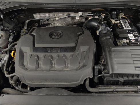 Used 2023 Volkswagen Tiguan SEL R-Line AWD/4WD image 30