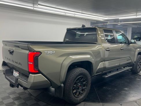 Used 2026 Toyota Tacoma TRD Sport RWD image 5
