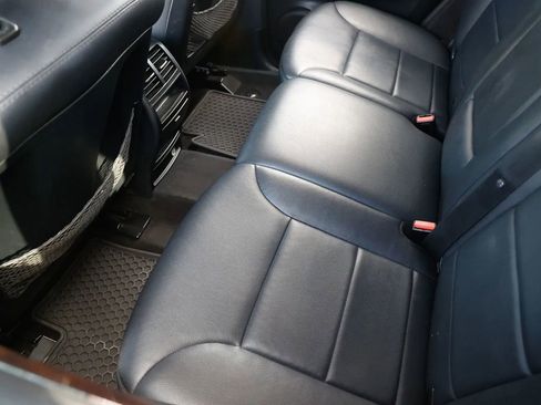 Used 2011 Mercedes-Benz ML 350 4MATIC image 14