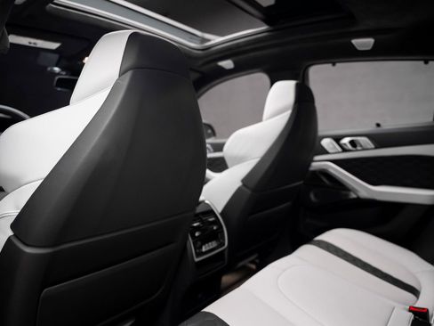 Used 2023 BMW X6 M Competition w/ Competition Package image 74