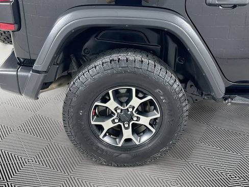 Used 2019 Jeep Wrangler Unlimited Rubicon AWD/4WD image 30