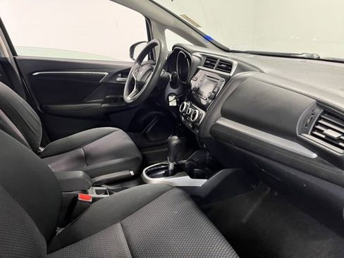 Used 2019 Honda Fit LX image 11
