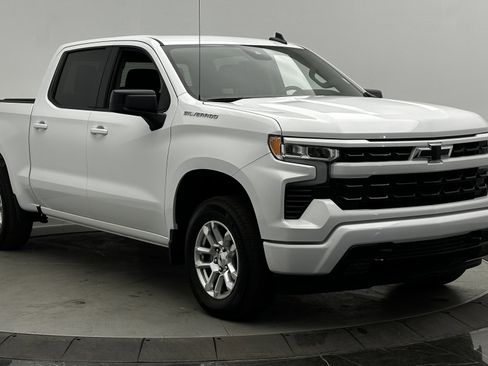 Used 2026 Chevrolet Silverado 1500 RST image 3
