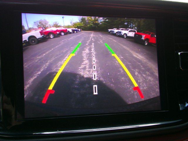 Used 2021 Dodge Durango R/T w/ Tow 'N Go Package AWD/4WD image 24