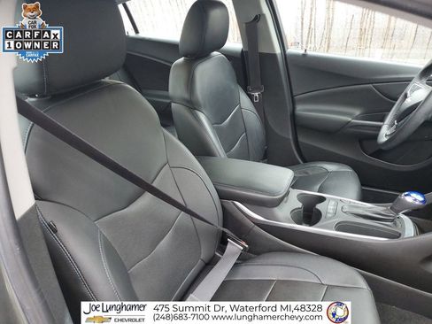 Used 2017 Chevrolet Volt Premier image 28