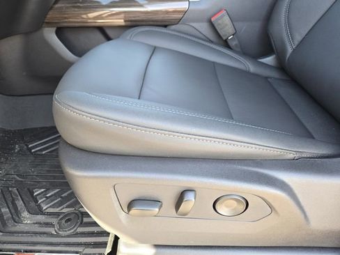 New 2026 Chevrolet Silverado 1500 LT Trail Boss w/ Convenience Package II image 19