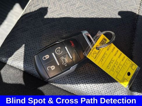 Used 2019 RAM 3500 Laramie image 27