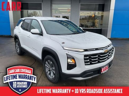 New 2026 Chevrolet Equinox LT image 2