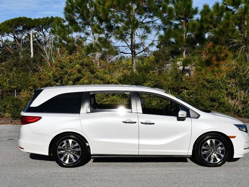 Used 2023 Honda Odyssey EX-L image 31