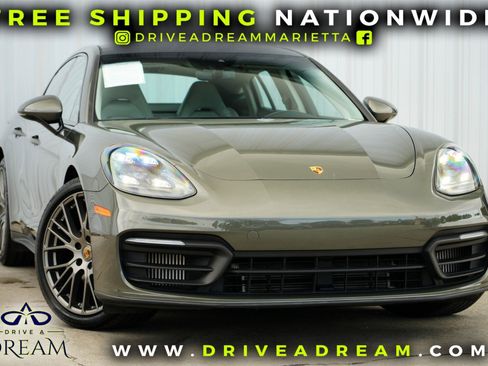 Used 2022 Porsche Panamera Platinum Edition image 2