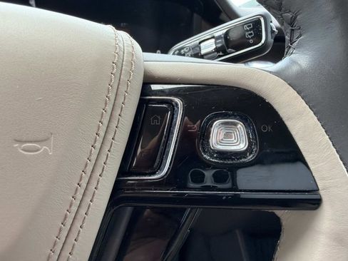 Used 2023 Lincoln Aviator Reserve w/ Elements Package Plus RWD image 25