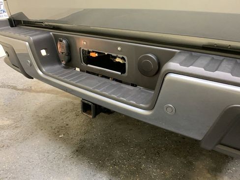 Used 2022 Chevrolet Colorado Z71 image 19