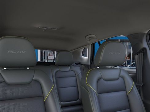 New 2026 Chevrolet Trax ACTIV w/ Driver Confidence Package FWD image 24