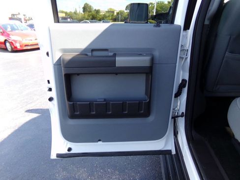 Used 2012 Ford F250 XLT image 19