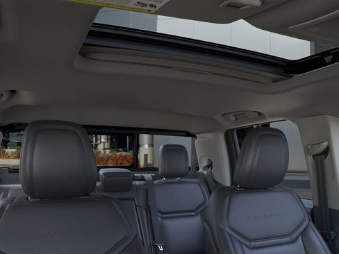 New 2026 Ford Maverick Lariat w/ Black Appearance Package image 15