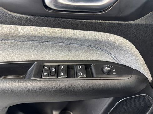 Used 2022 Jeep Compass Latitude w/ Convenience Group image 16