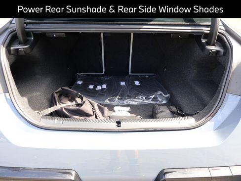 New 2026 BMW M5 w/ Carbon Package image 24