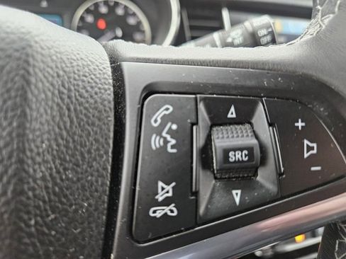 Used 2021 Buick Encore Preferred image 30