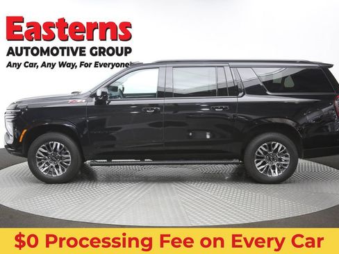 Used 2025 Chevrolet Suburban Z71 AWD/4WD image 62