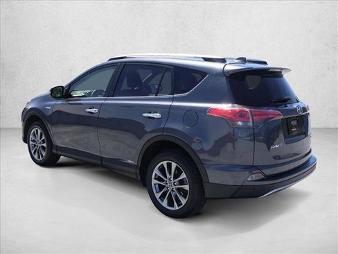Used 2018 Toyota RAV4 Limited AWD/4WD image 9