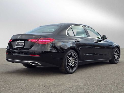 Used 2025 Mercedes-Benz C 300 4MATIC Sedan image 8
