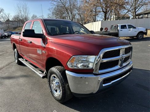 Used 2013 RAM 2500 Tradesman w/ Chrome Appearance Group image 4
