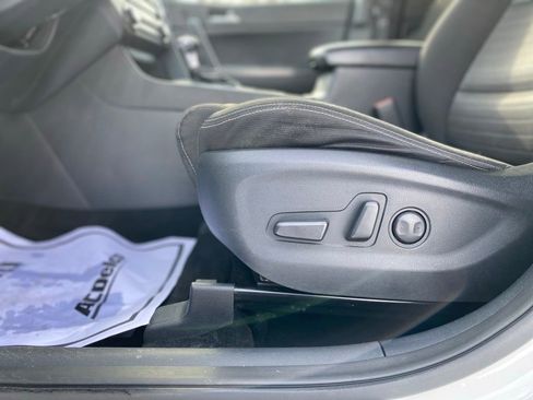 Used 2017 Kia Sportage LX w/ LX Popular Package image 21