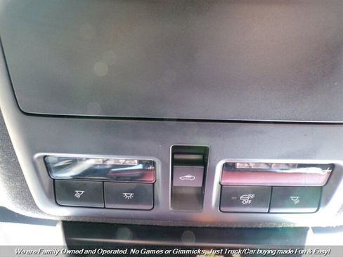 Used 2022 MAZDA MAZDA3 s image 46