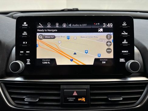 Certified 2018 Honda Accord Touring image 16