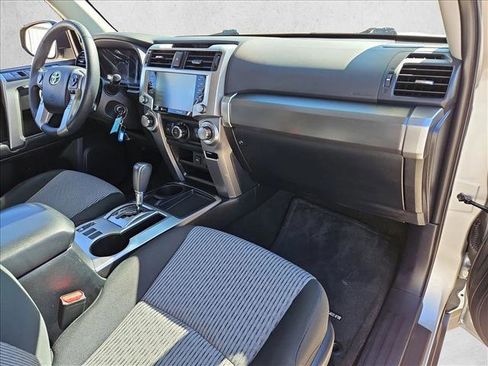 Used 2020 Toyota 4Runner SR5 image 22