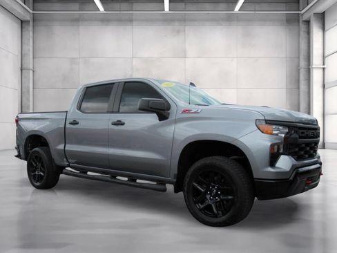 Used 2024 Chevrolet Silverado 1500 Custom Trail Boss AWD/4WD image 1