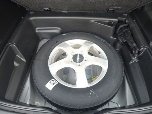 New 2025 Jeep Grand Cherokee Limited image 32