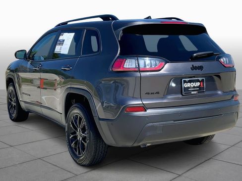 Used 2023 Jeep Cherokee Altitude Lux image 12