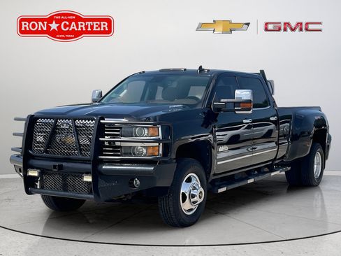 Used 2016 Chevrolet Silverado 3500 High Country w/ Duramax Plus Package AWD/4WD image 3